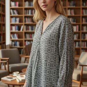 Croft & Barrow Charcoal Patterned Top